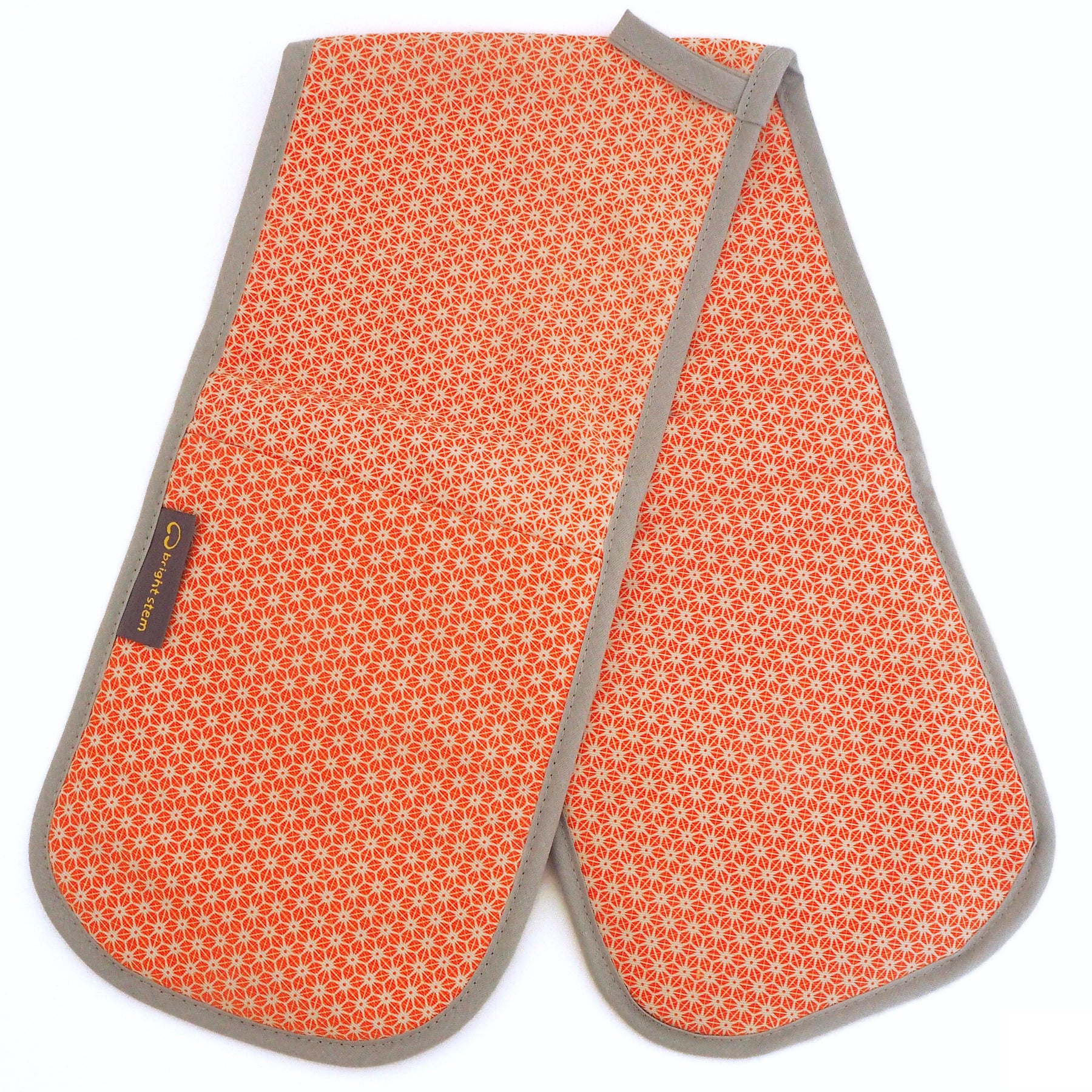 Double Oven Gloves made from Organic Cotton with Orange Star Pattern